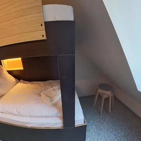 Kittchen Hotel *